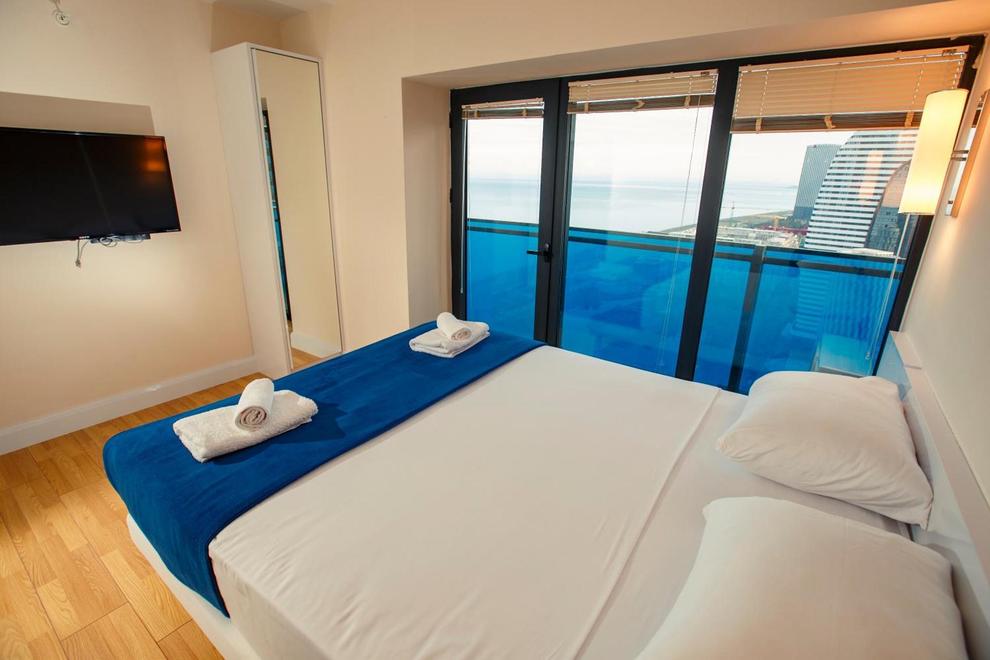 Panorama Orbi Beach Resort Center Suite Батумі Екстер'єр фото