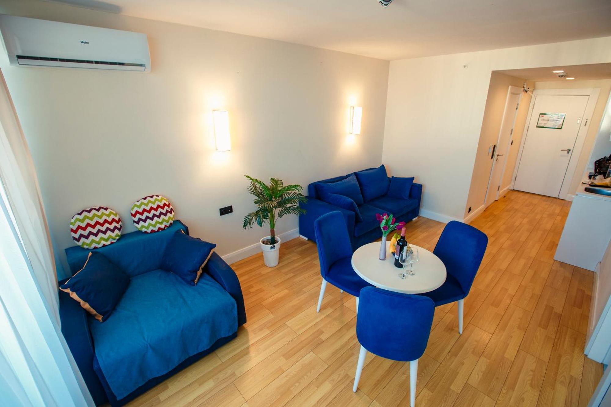 Panorama Orbi Beach Resort Center Suite Батумі Екстер'єр фото